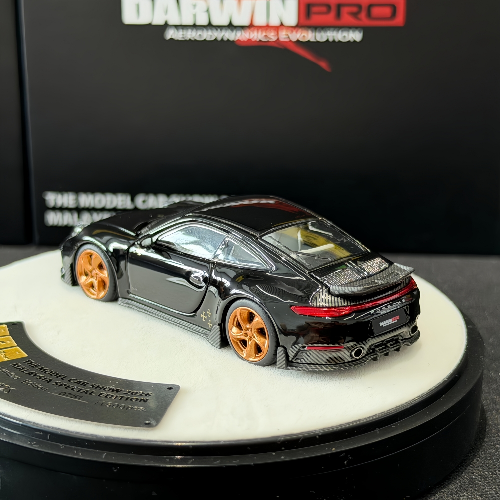 PGM 1:64 ショパン ダーウィンPRO 992S ダイ - Die Cast Car 1 64 のレビューと価格